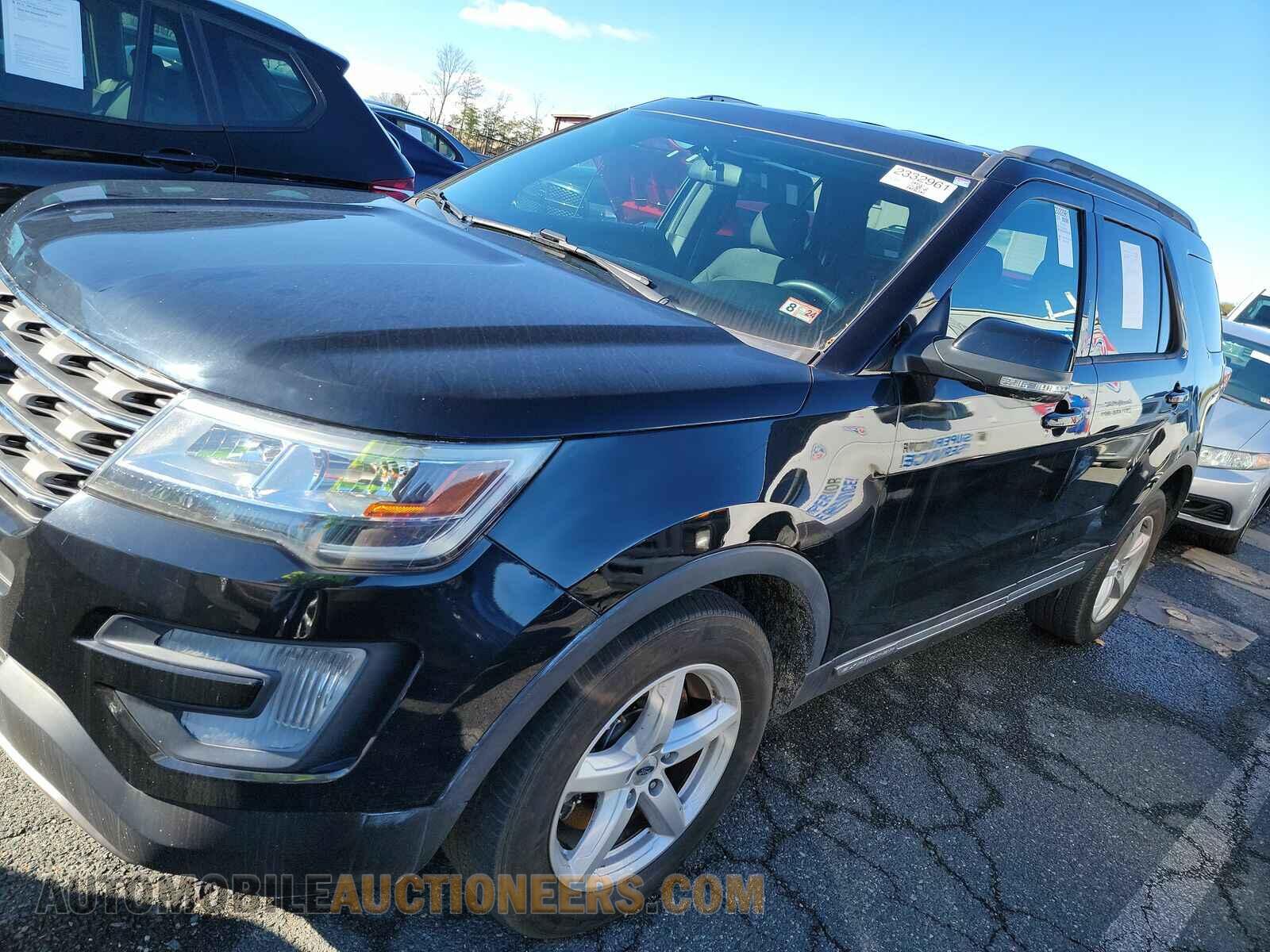 1FM5K8D80HGD33232 Ford Explorer 2017