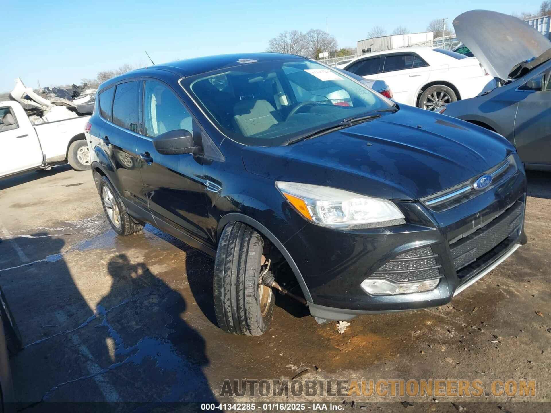 1FMCU0G78FUA12107 FORD ESCAPE 2015
