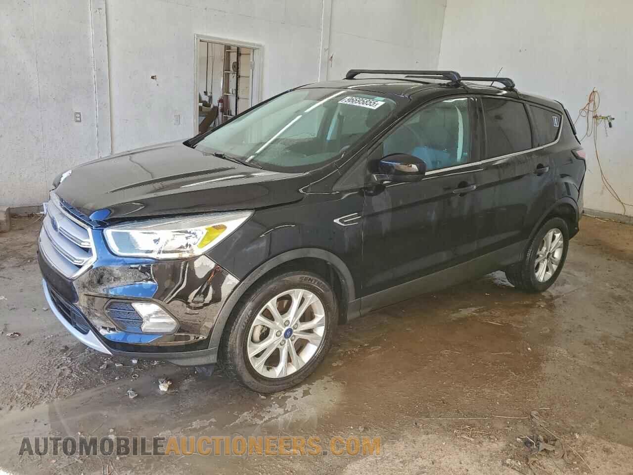 1FMCU0GD0HUE91891 FORD ESCAPE 2017