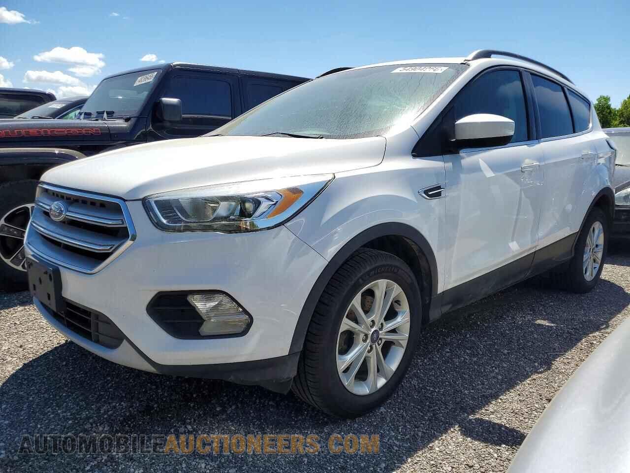 1FMCU0GD2HUB17153 FORD ESCAPE 2017