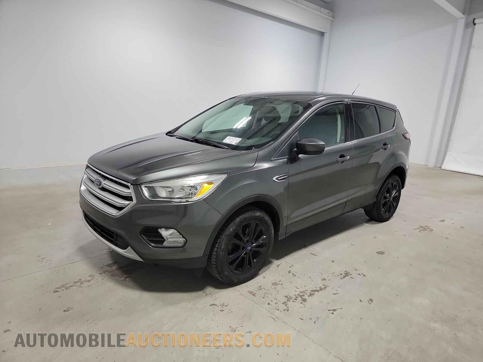 1FMCU0GD2HUD19085 Ford Escape 2017