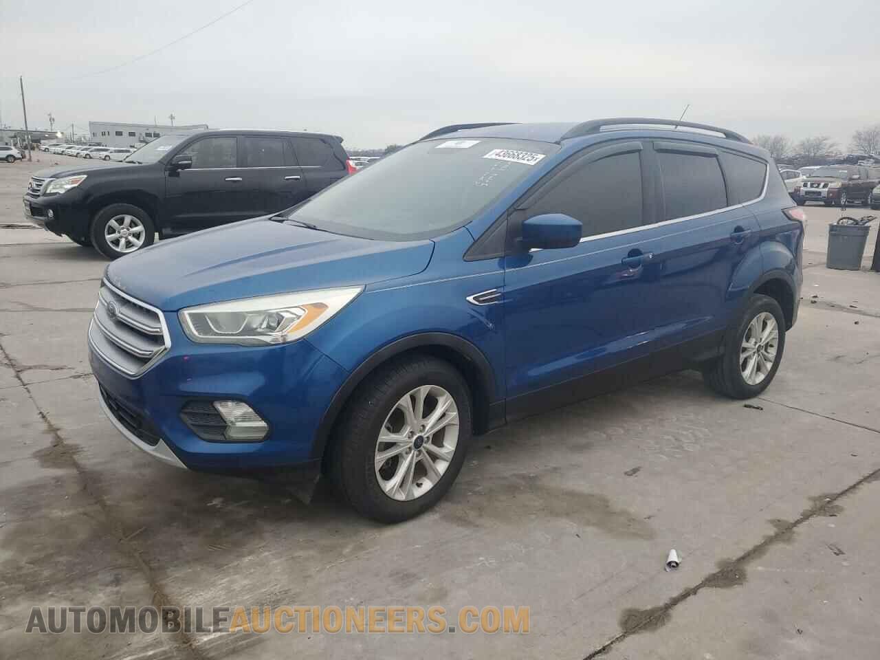 1FMCU0GD2HUD51454 FORD ESCAPE 2017