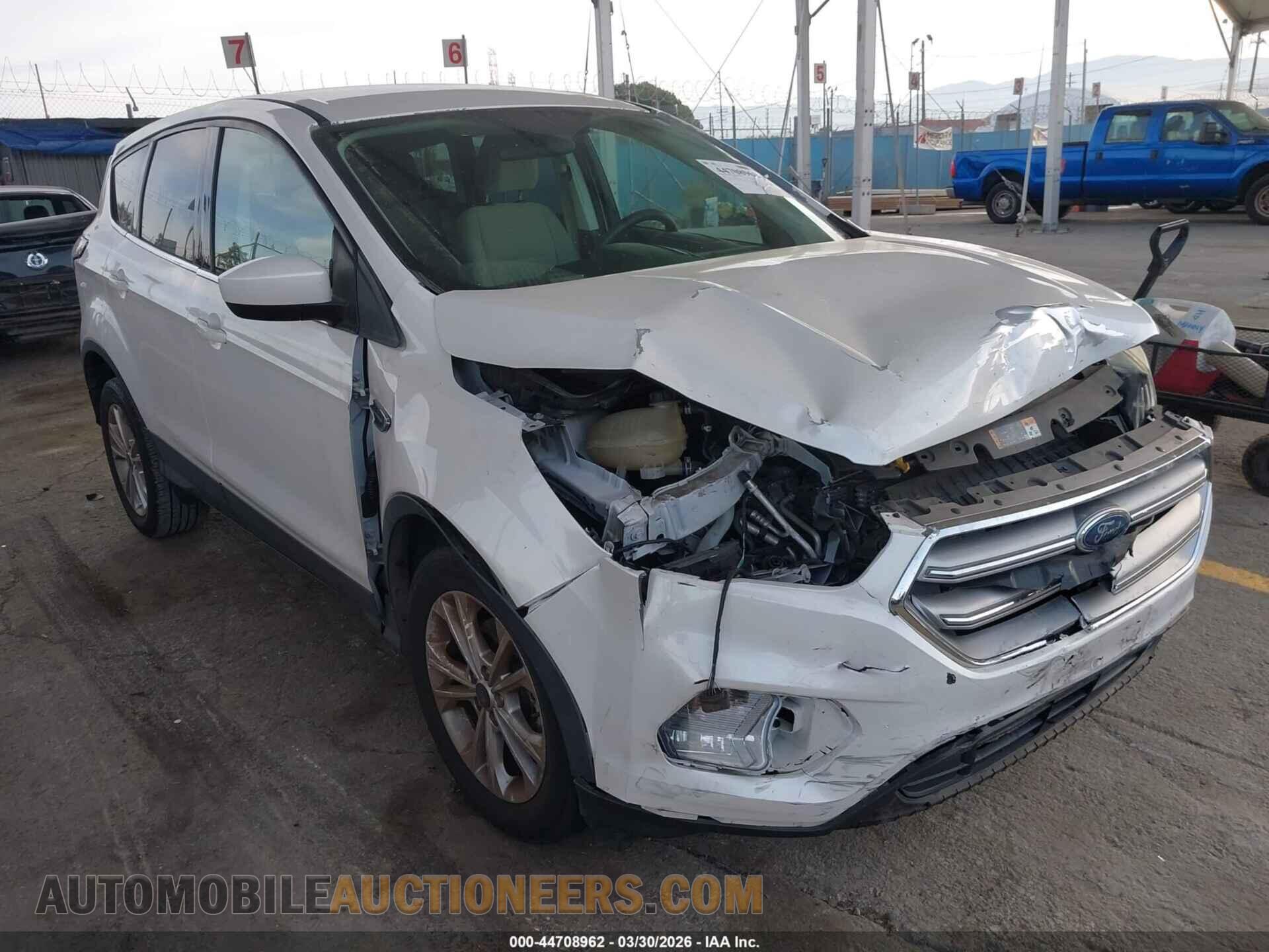 1FMCU0GD2HUE96686 FORD ESCAPE 2017