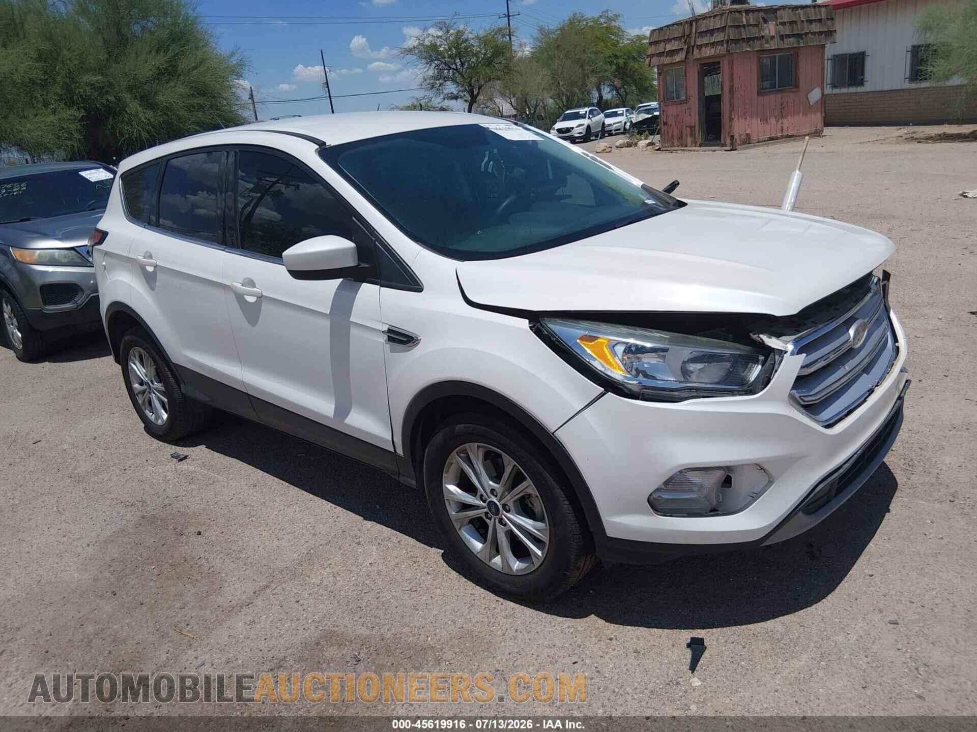 1FMCU0GD3HUE97345 FORD ESCAPE 2017