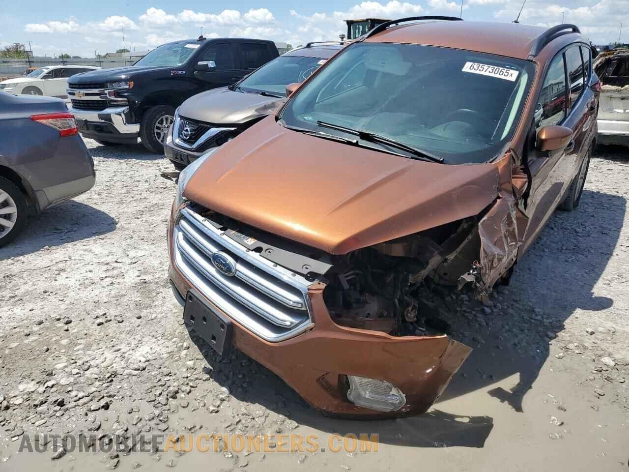 1FMCU0GD6HUC93607 FORD ESCAPE 2017
