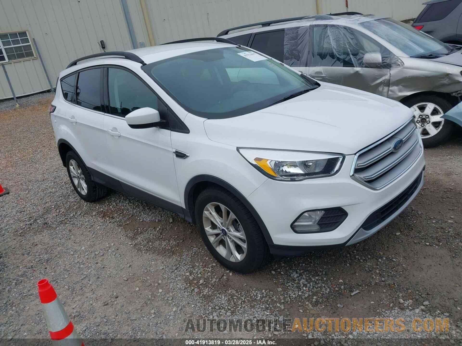 1FMCU0GD6JUC11056 FORD ESCAPE 2018