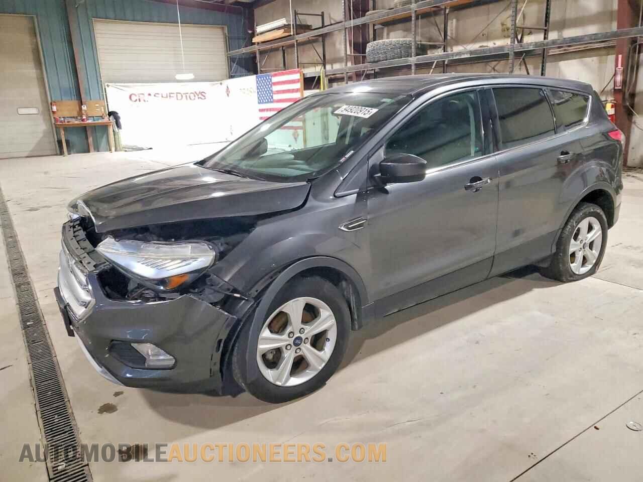 1FMCU0GD8HUE91413 FORD ESCAPE 2017