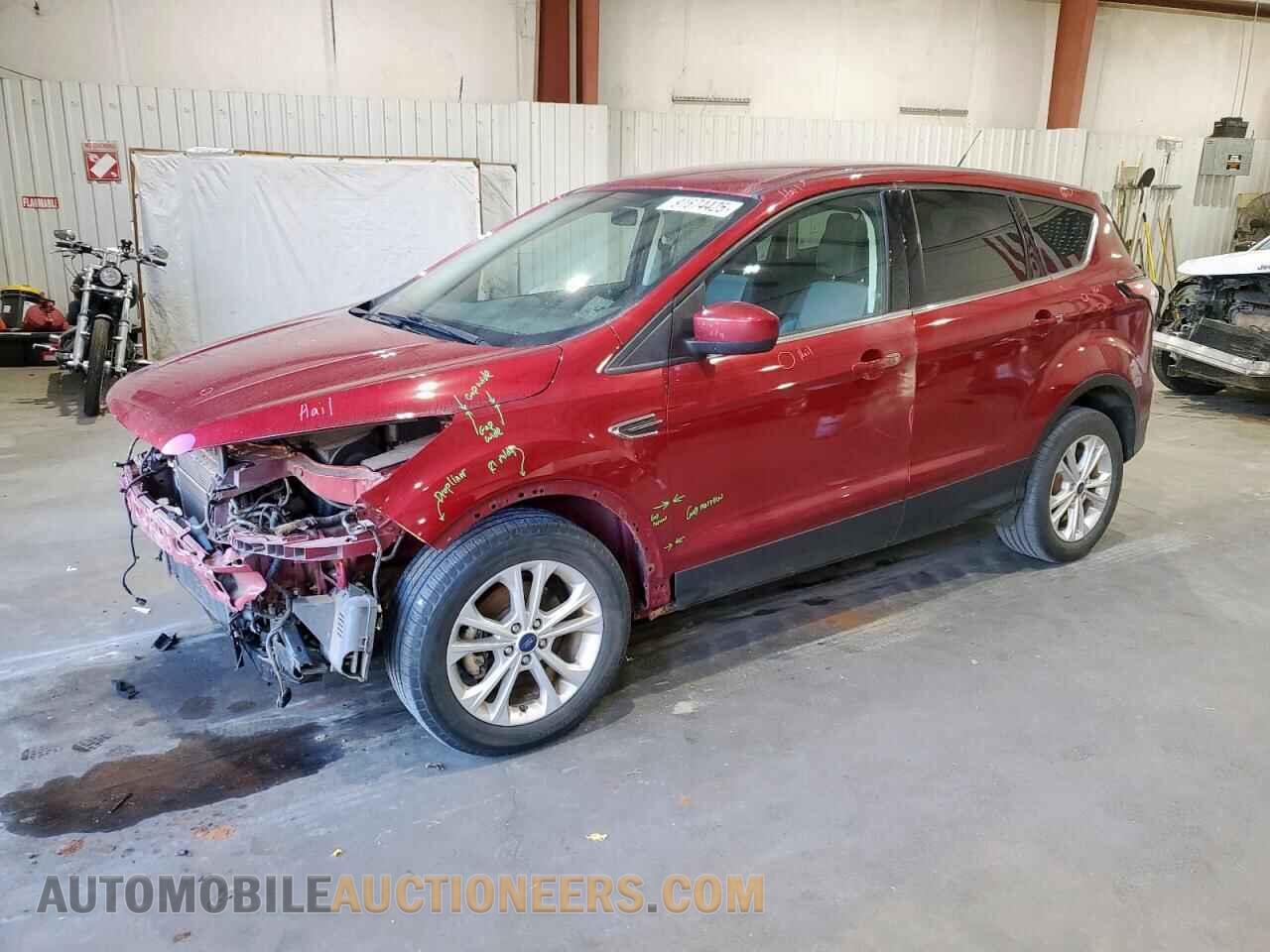 1FMCU0GD8HUE94618 FORD ESCAPE 2017