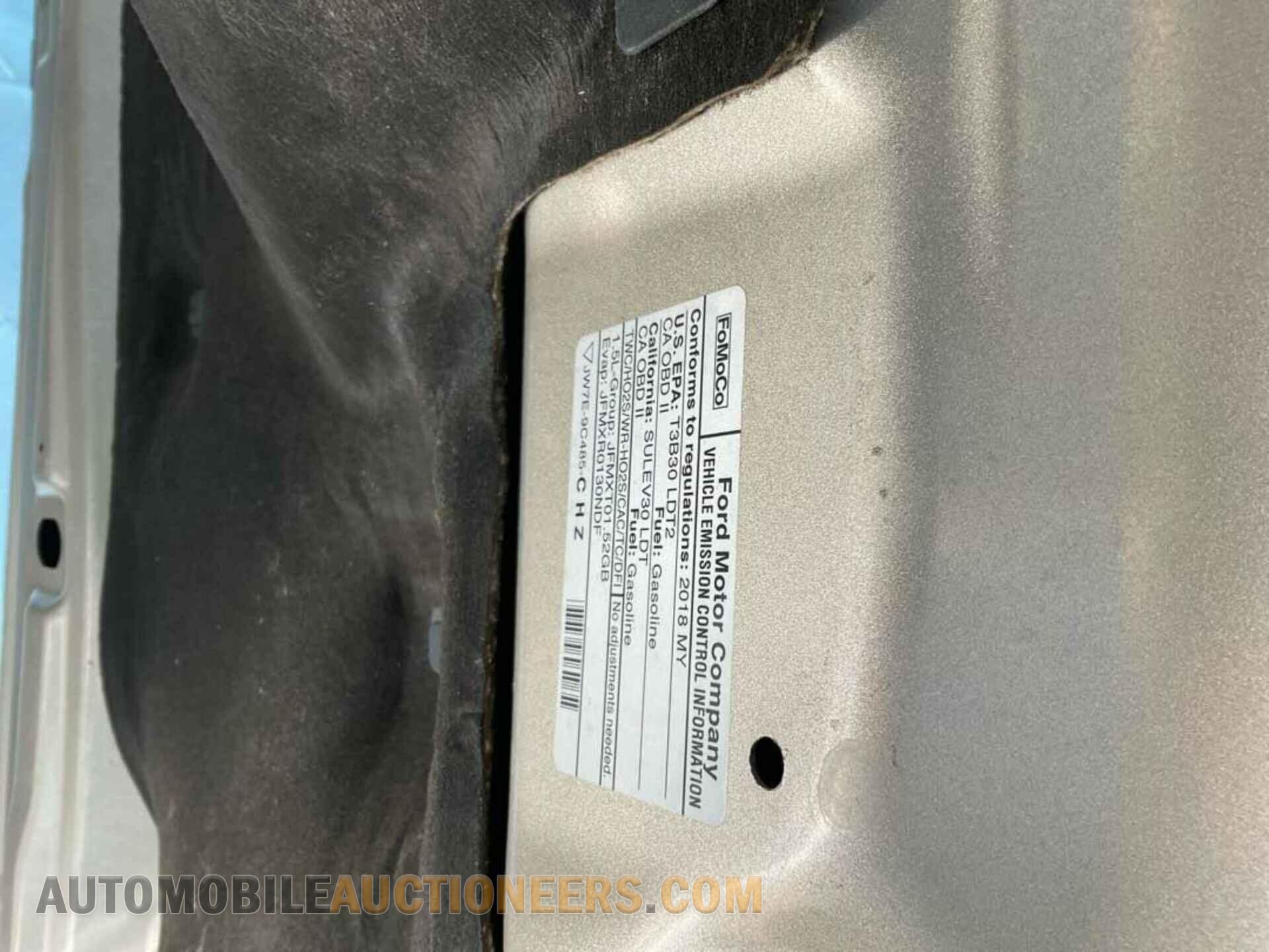 1FMCU0GD8JUD39251 FORD ESCAPE 2018