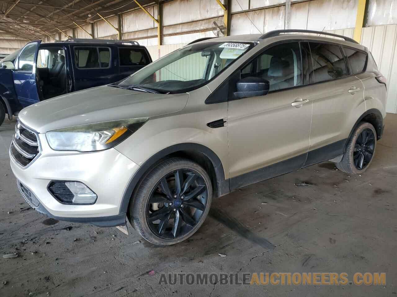 1FMCU0GD9HUD40046 FORD ESCAPE 2017
