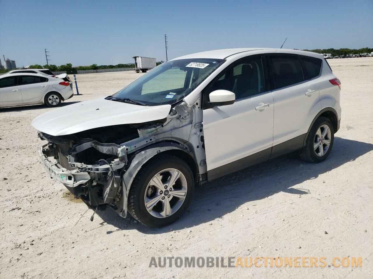1FMCU0GX3GUA83992 FORD ESCAPE 2016