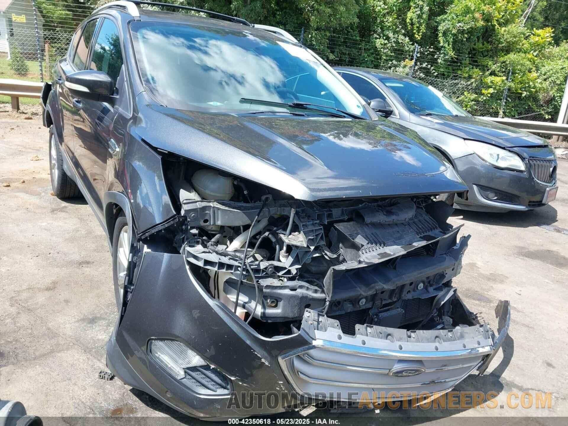1FMCU0JD2HUA30720 FORD ESCAPE 2017