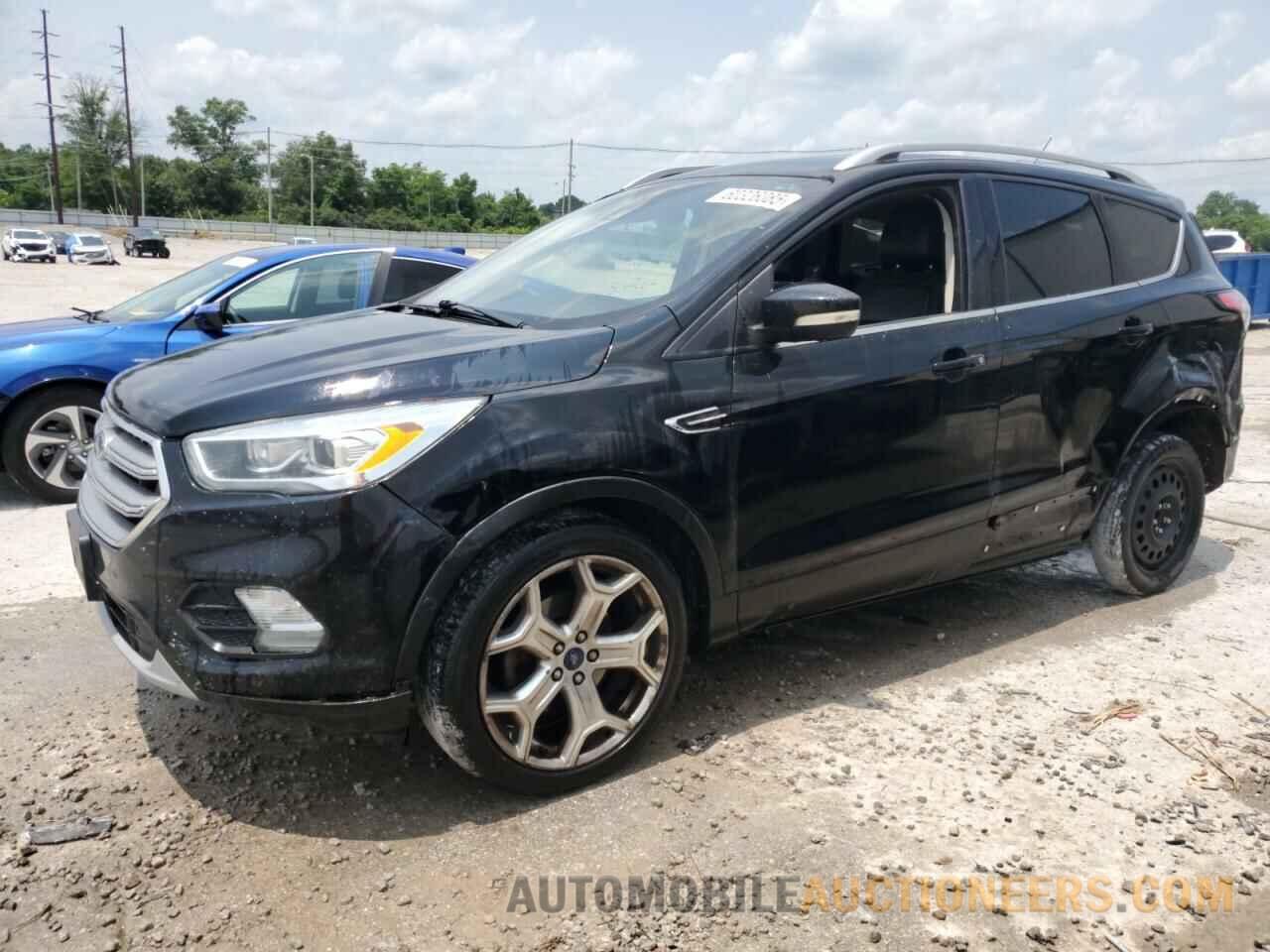 1FMCU0JD9HUC39579 FORD ESCAPE 2017