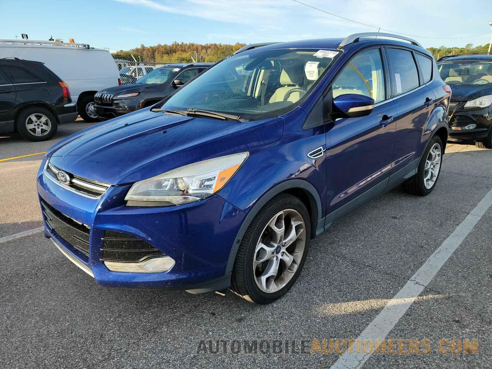 1FMCU0JX7FUA04069 Ford Escape 2015