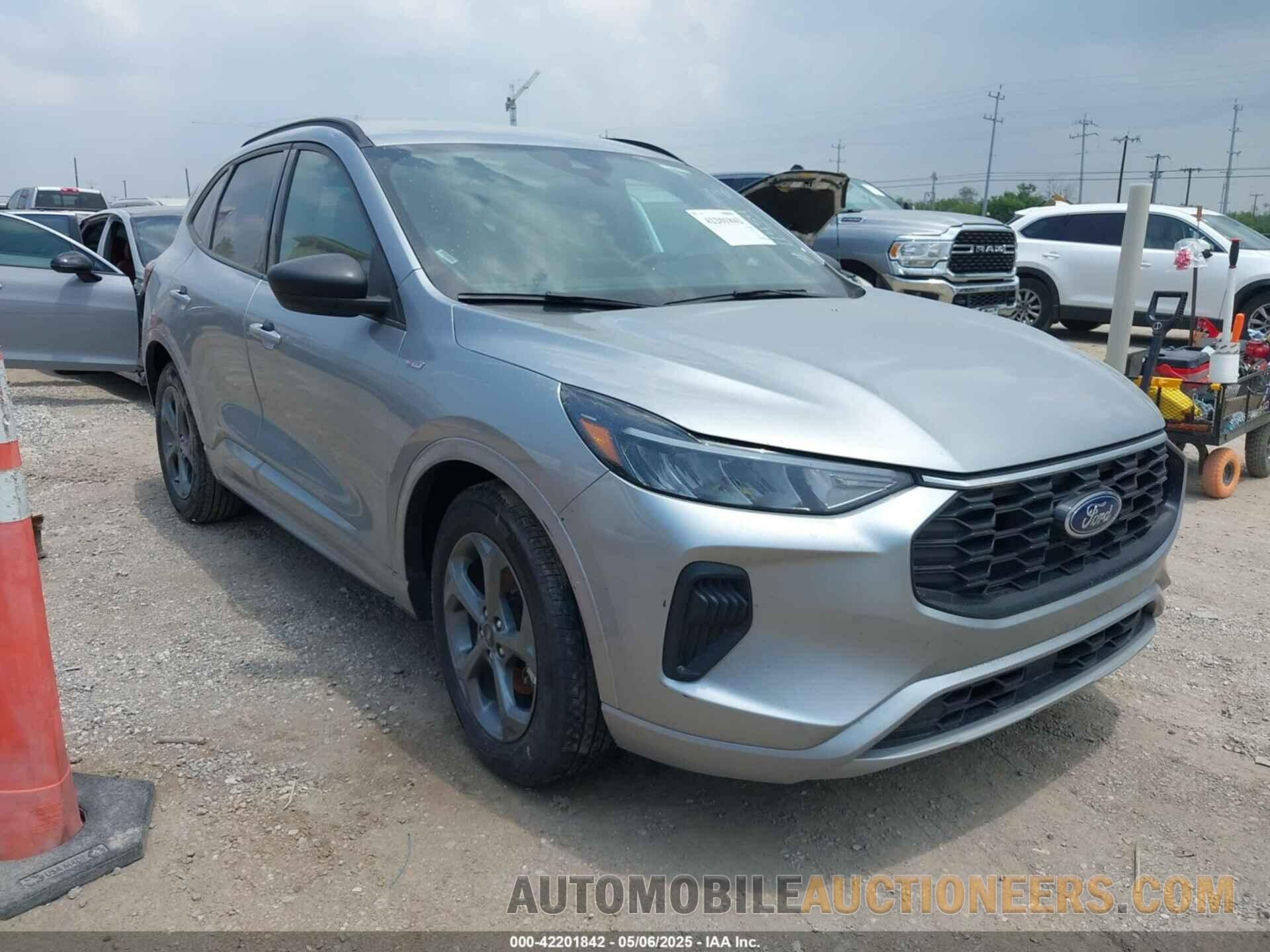 1FMCU0MN3RUA11499 FORD ESCAPE 2024