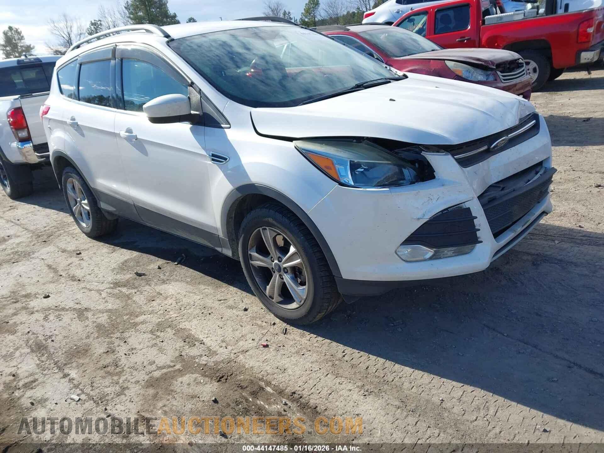 1FMCU9G90GUC63243 FORD ESCAPE 2016