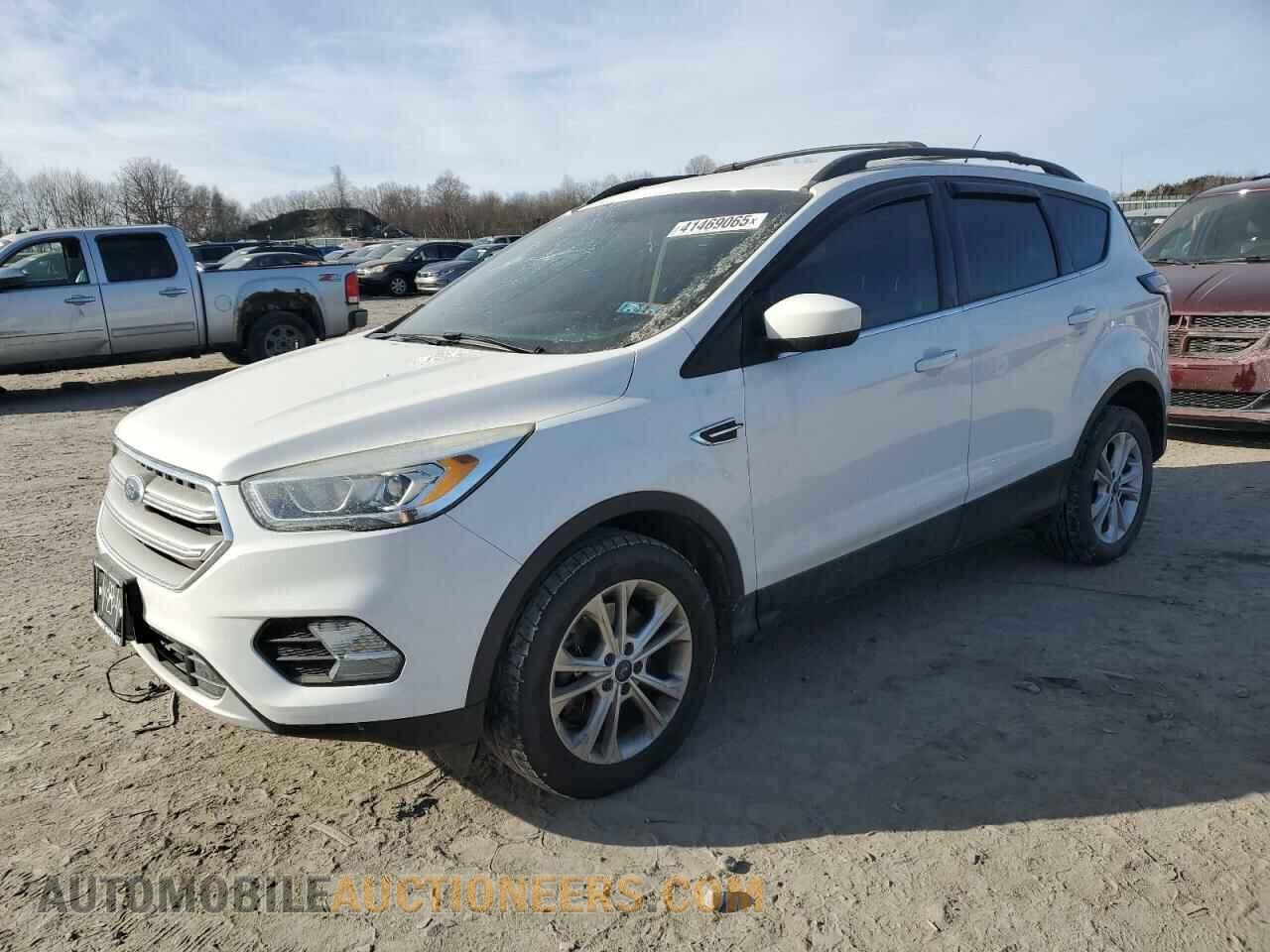 1FMCU9GD7HUA08000 FORD ESCAPE 2017