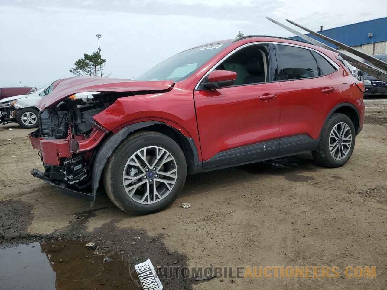 1FMCU9H97LUC18700 FORD ESCAPE 2020