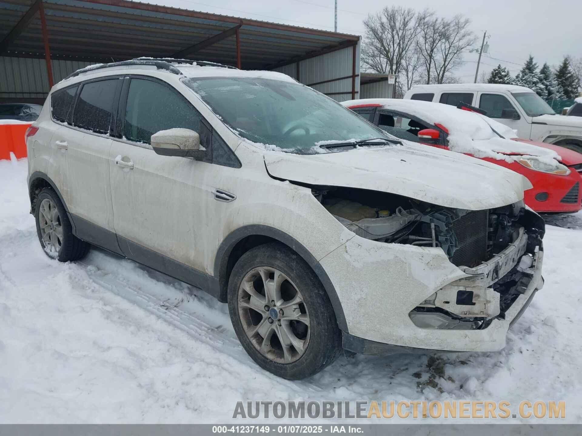 1FMCU9H99DUC40733 FORD ESCAPE 2013