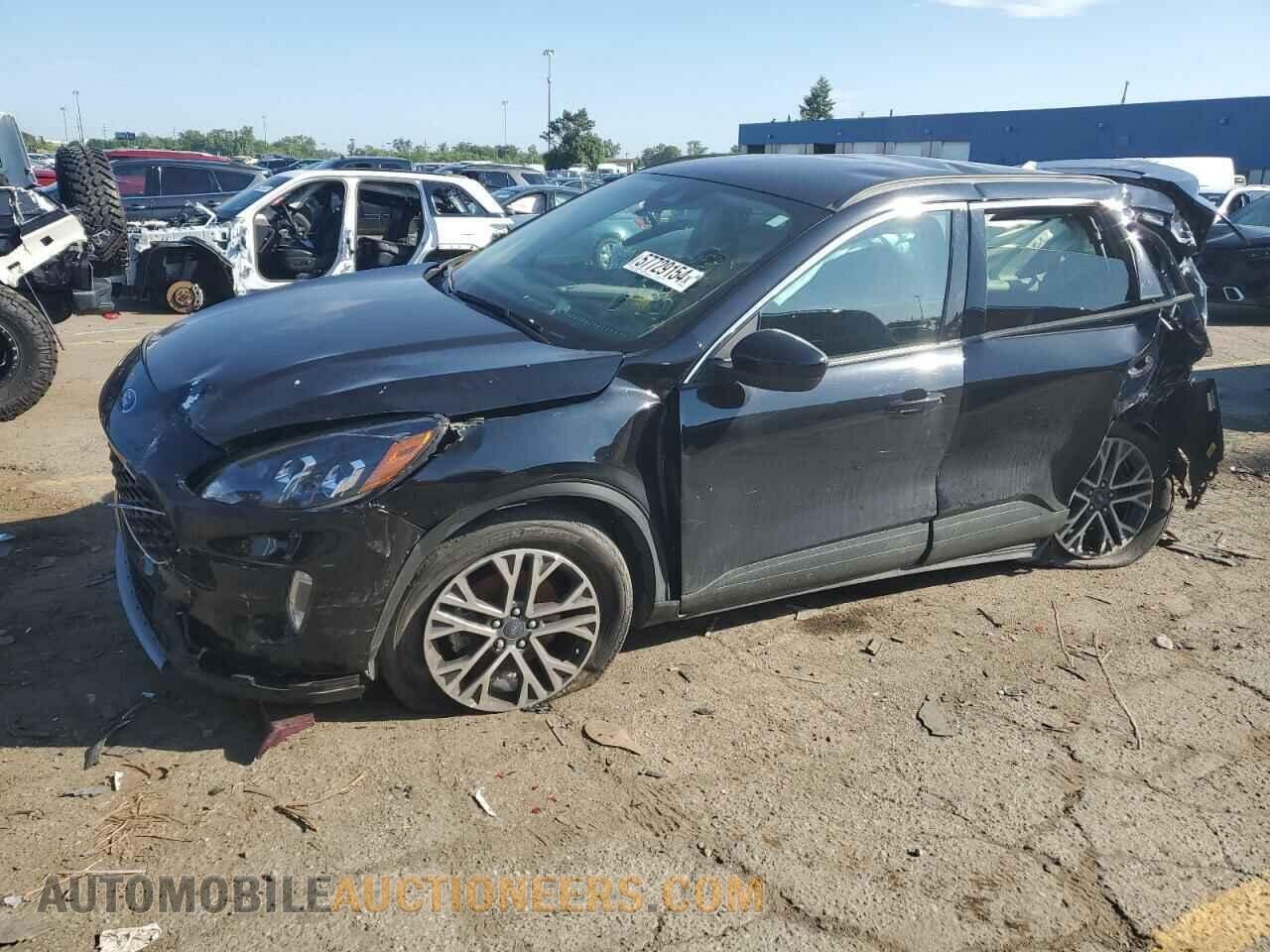 1FMCU9H99LUB63473 FORD ESCAPE 2020