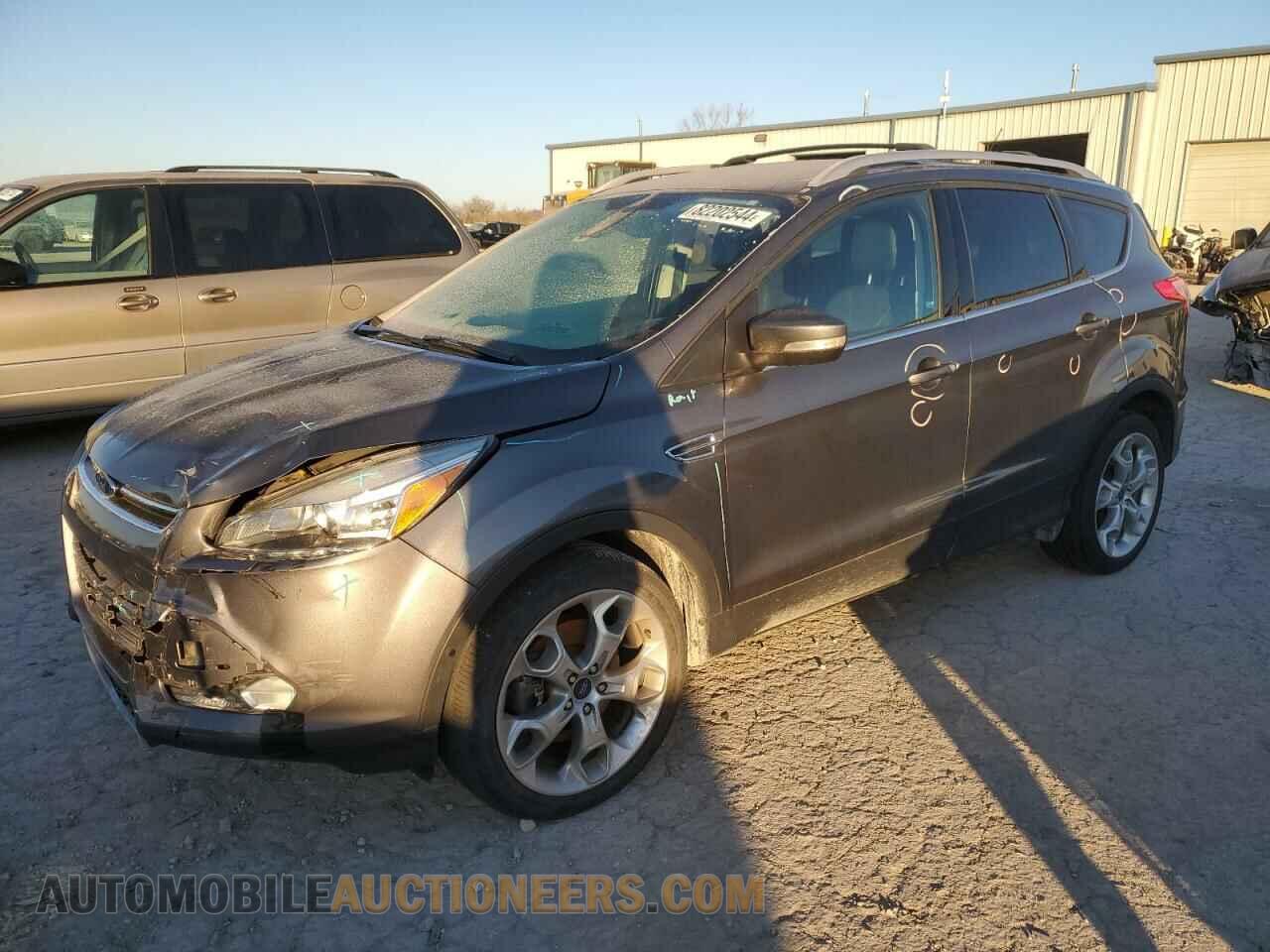 1FMCU9J93DUD17543 FORD ESCAPE 2013