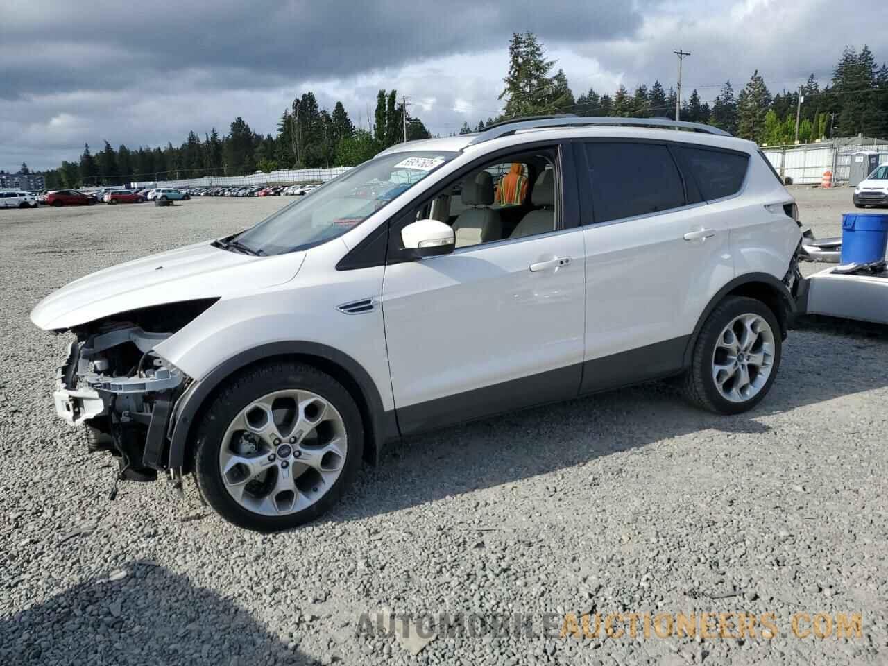 1FMCU9J93GUC00534 FORD ESCAPE 2016