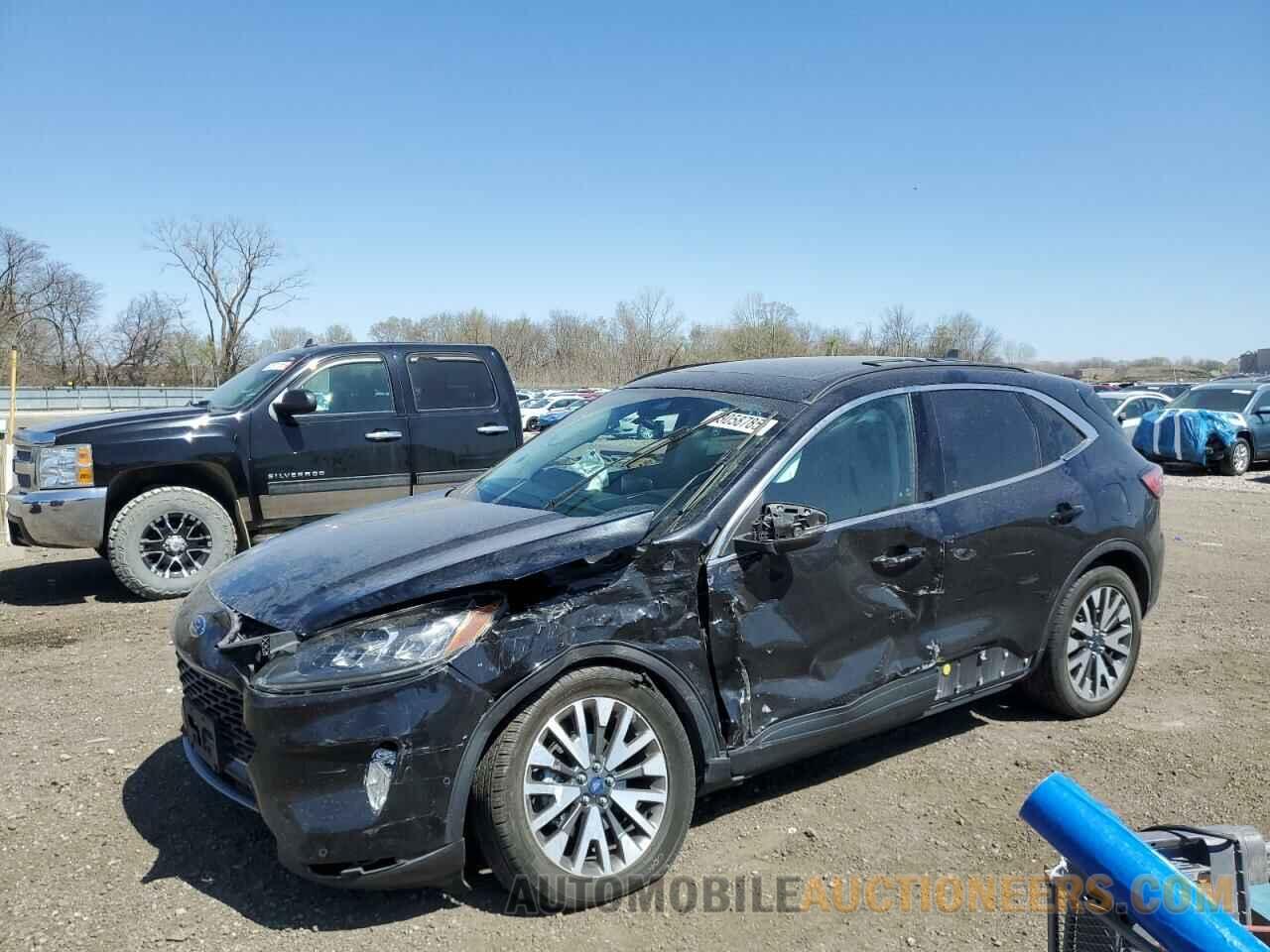 1FMCU9J97LUA55895 FORD ESCAPE 2020