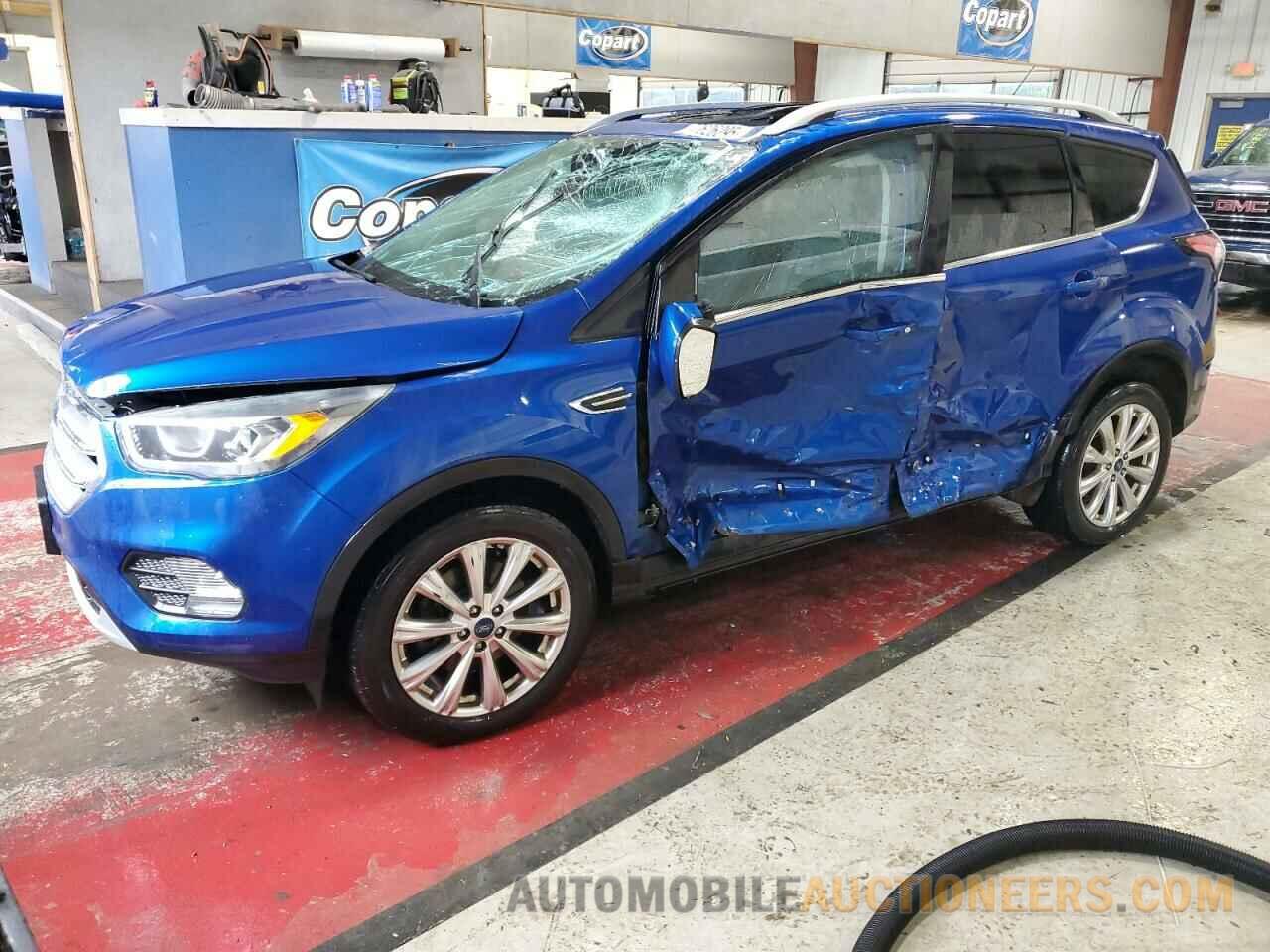1FMCU9J9XHUD06593 FORD ESCAPE 2017