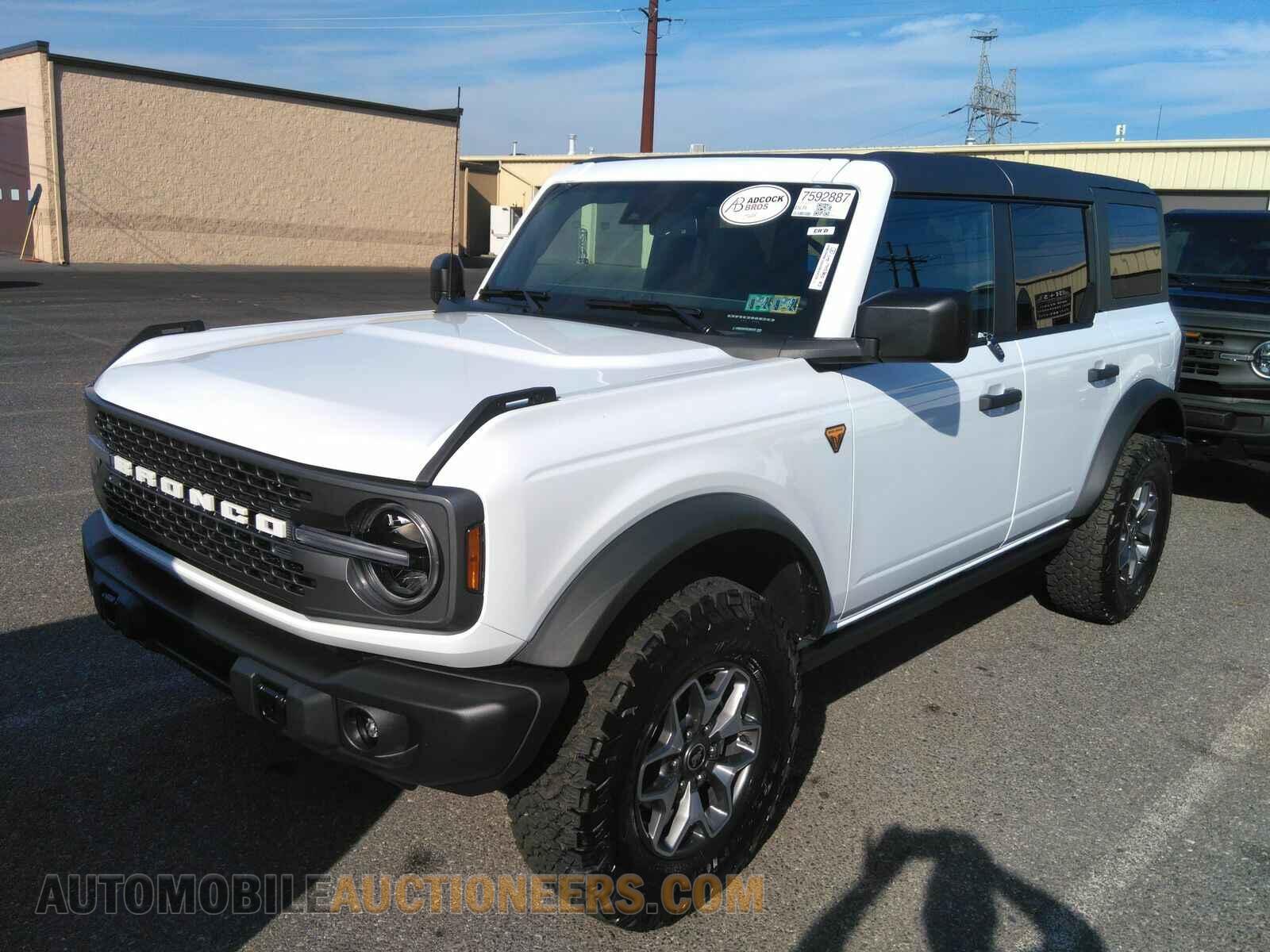 1FMEE5DP2PLB82137 Ford Bronco 2023
