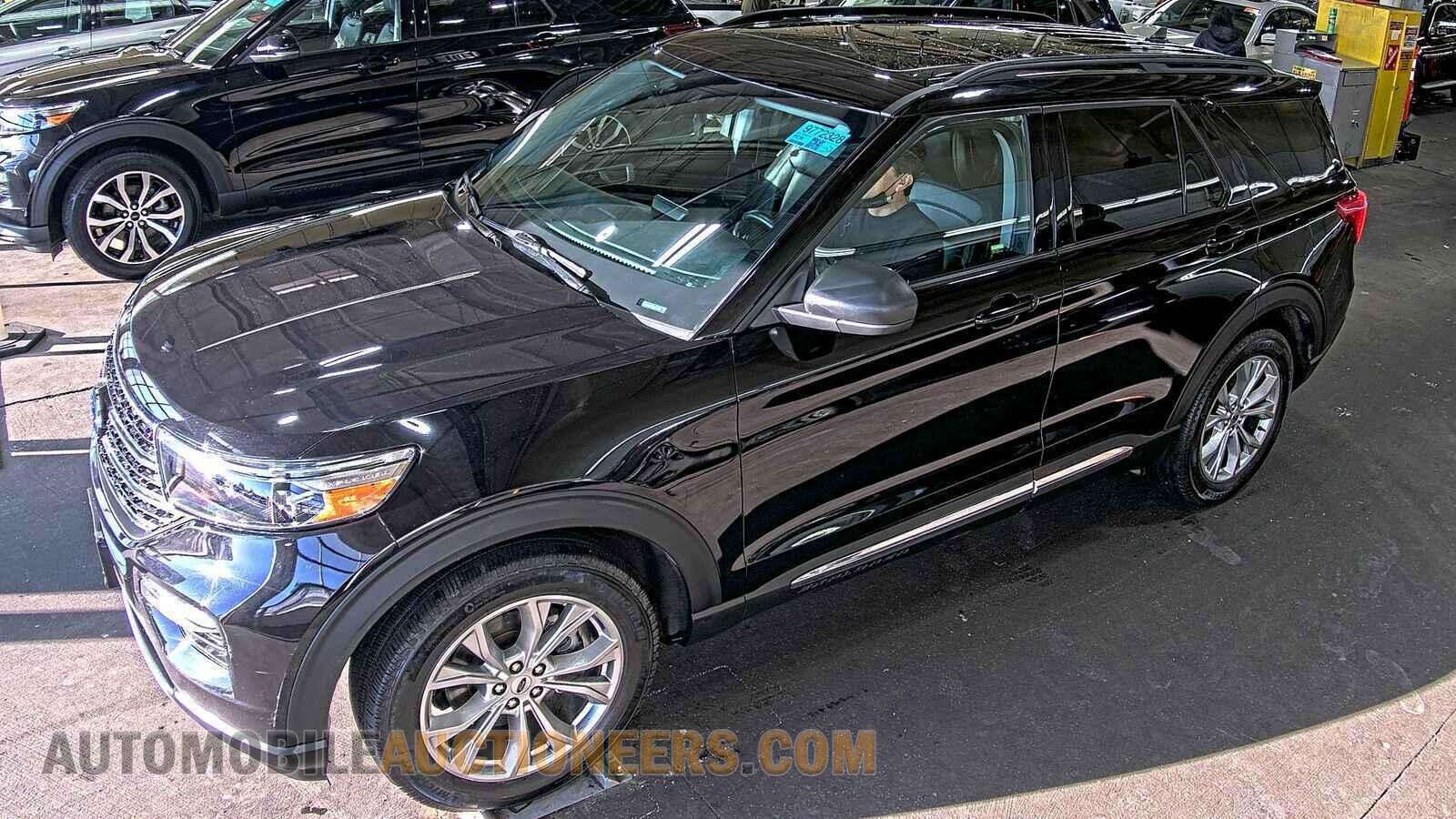 1FMSK8DHXMGA48194 Ford Explorer 2021