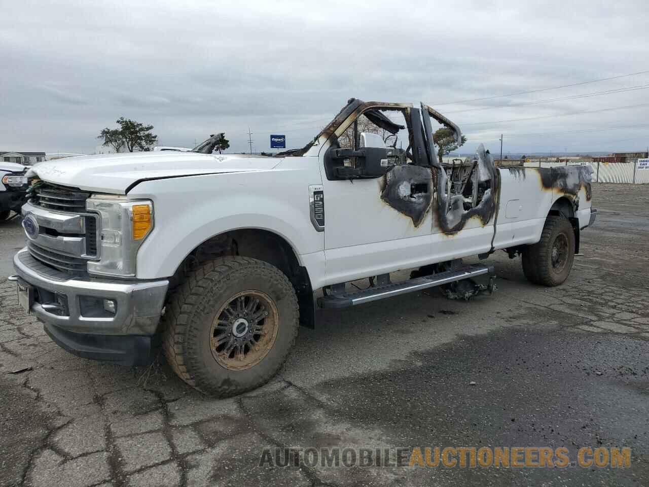 1FT7W2B64HEE72422 FORD F250 2017