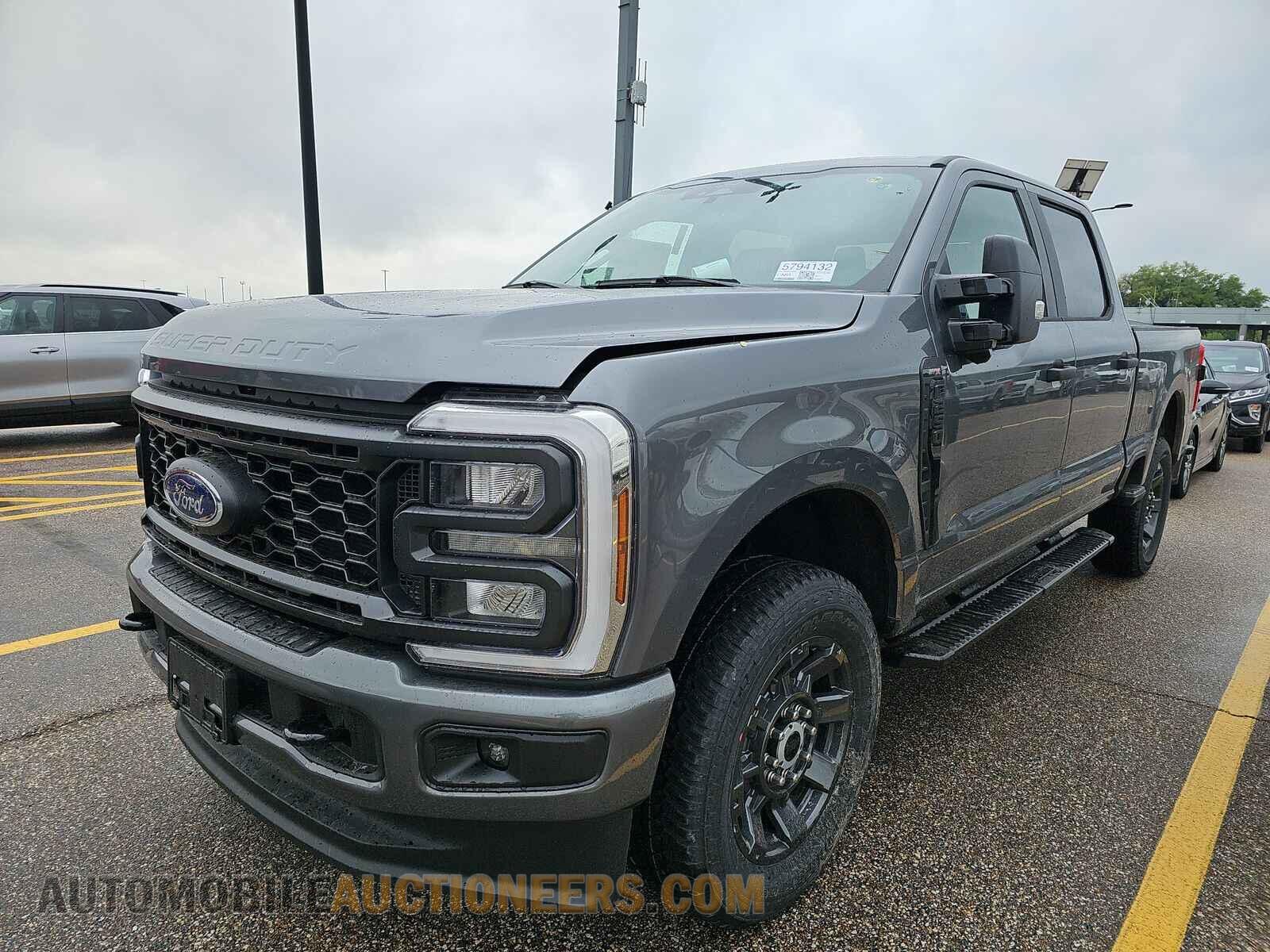 1FT8W2BA2RED44433 Ford Super Duty F-250 2024