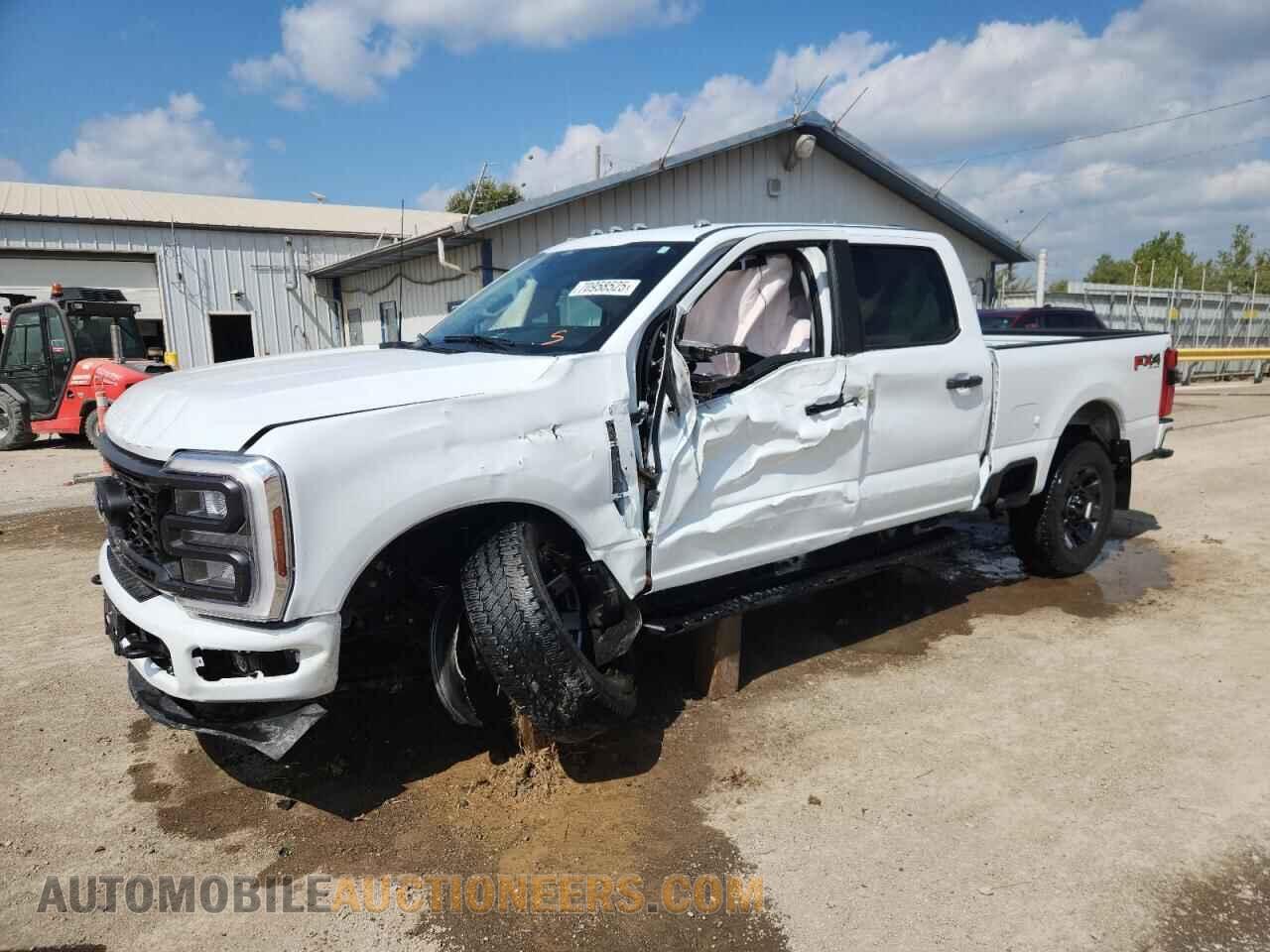 1FT8W2BA4REF00228 FORD F250 2024