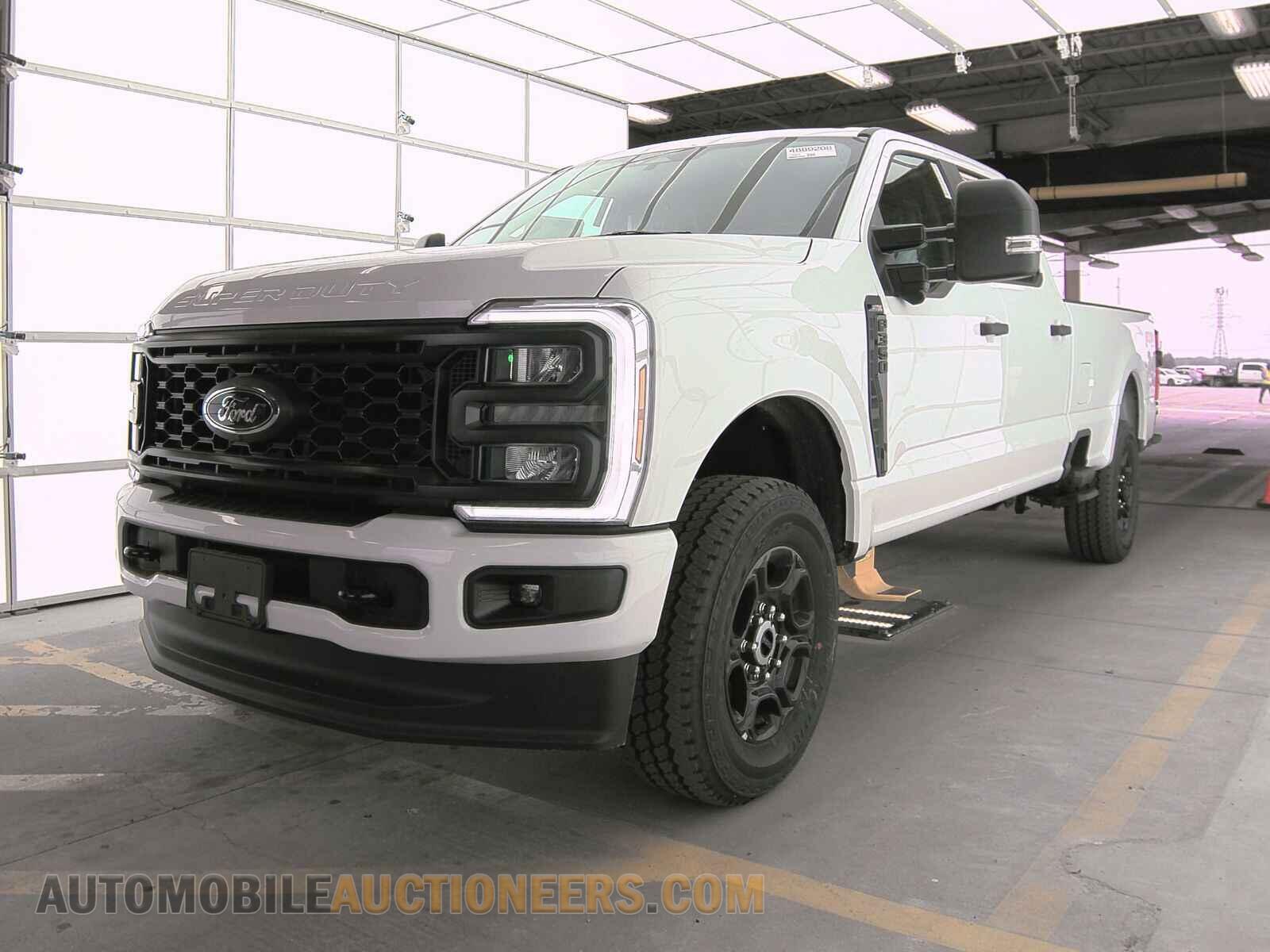 1FT8W3BN1RED28362 Ford Super Duty 2024