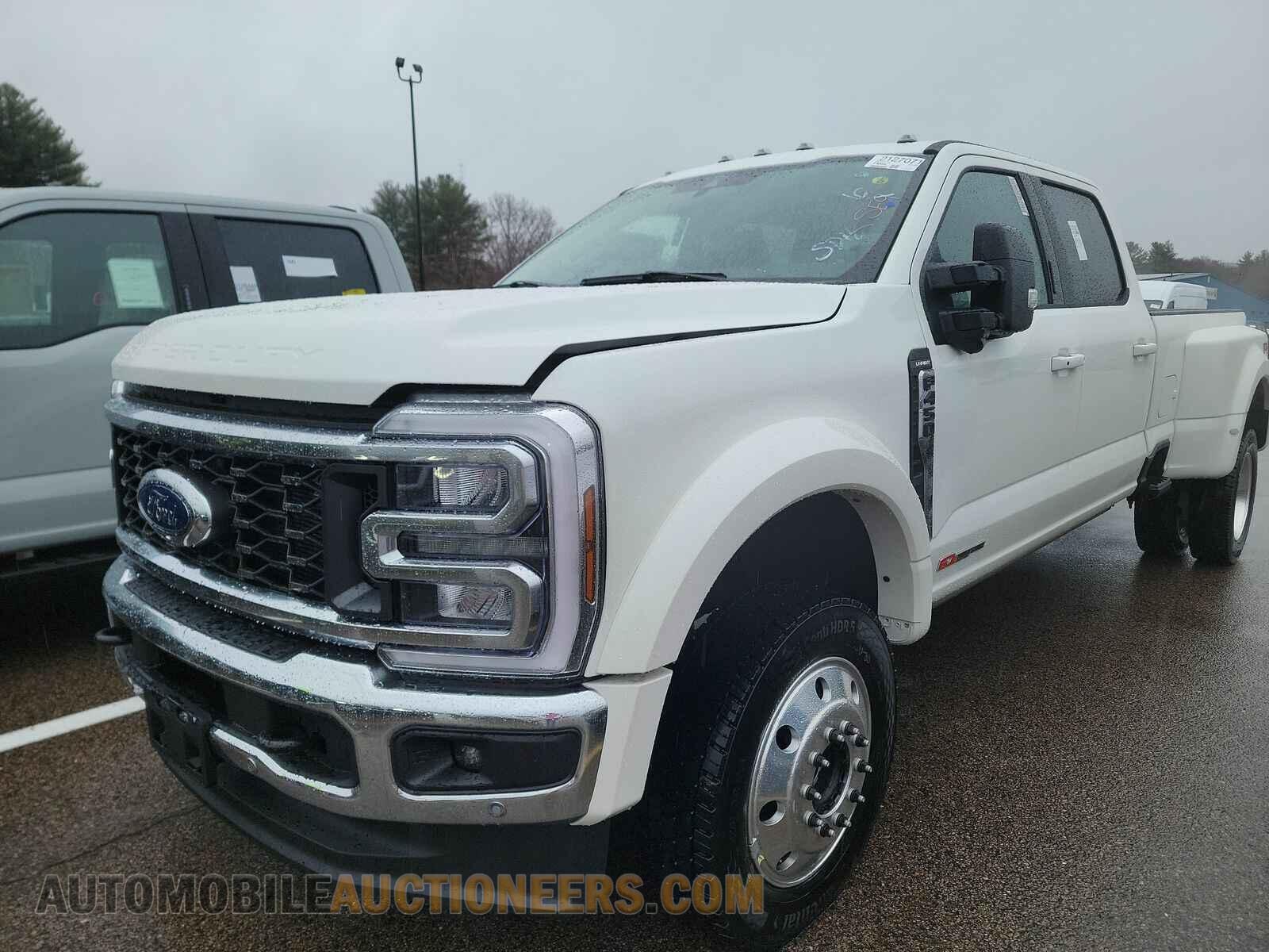 1FT8W4DM2RED11189 Ford Super Duty F-450 2024