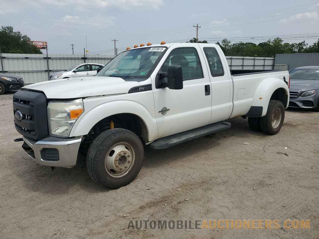 1FT8X3DT2GEB38527 FORD F350 2016