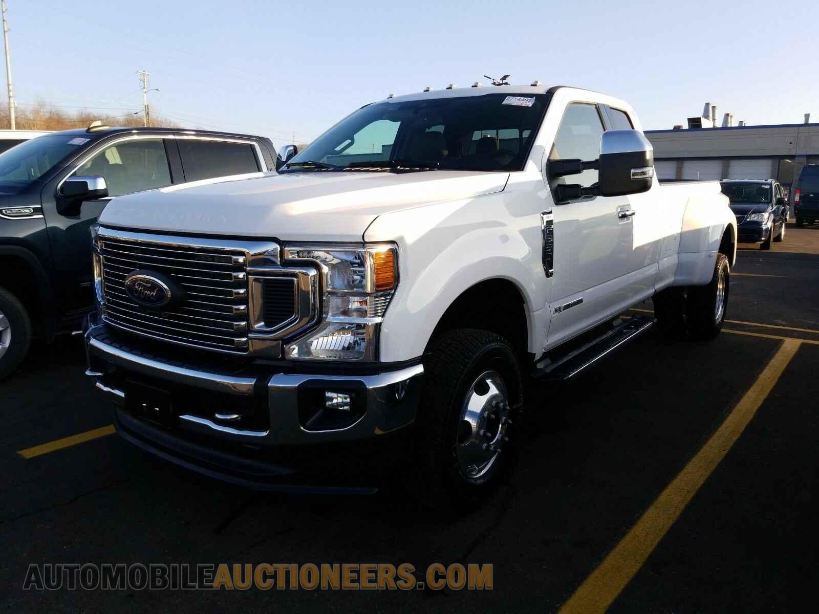 1FT8X3DTXMEC04821 Ford Super Duty F-350 DRW 2021