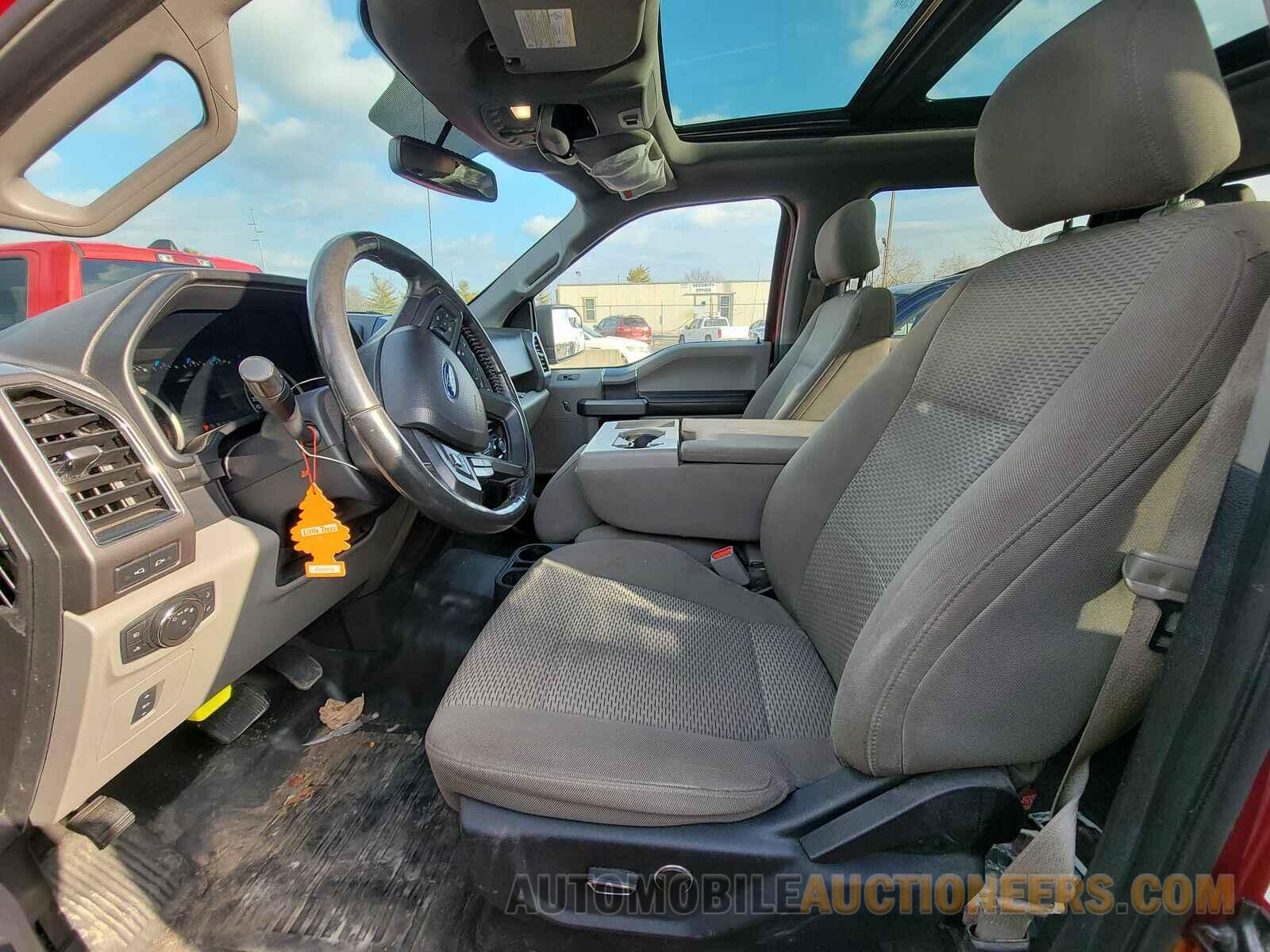 1FTFW1EG5HFC21994 Ford F-150 2017