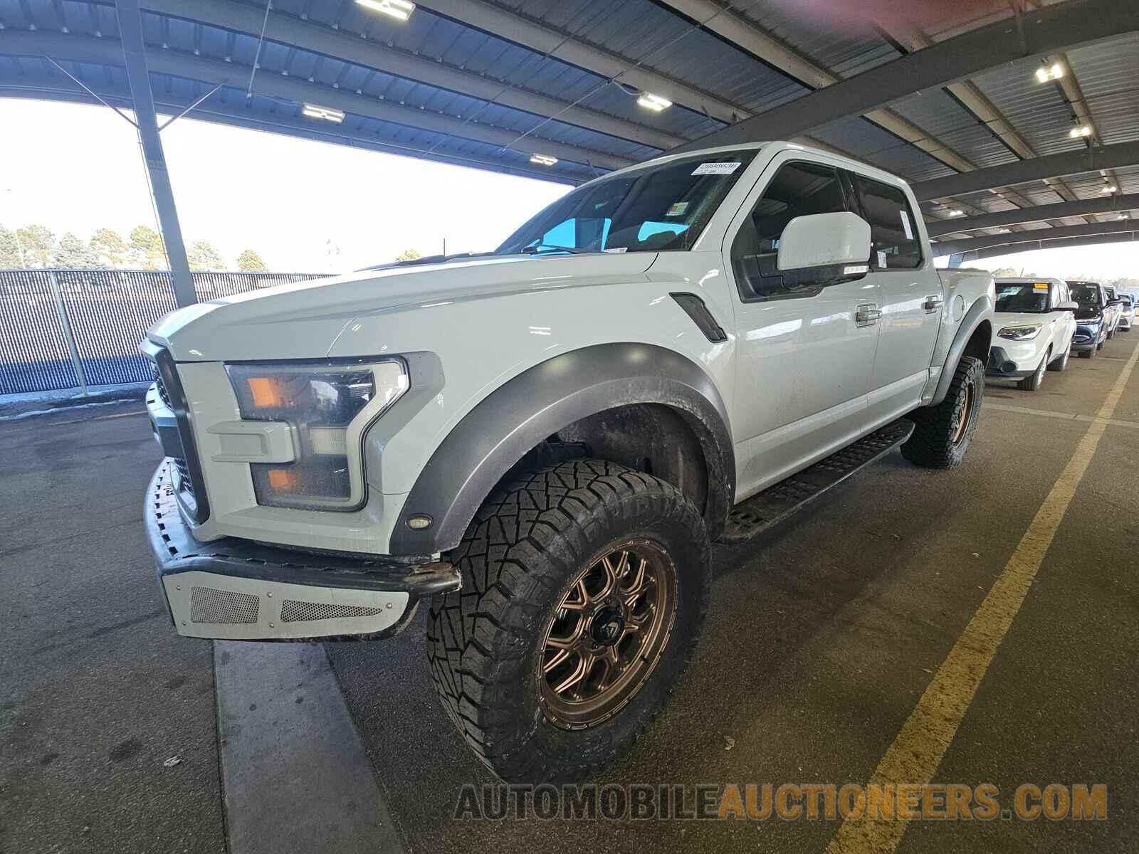 1FTFW1RG0HFA26167 Ford F-150 2017