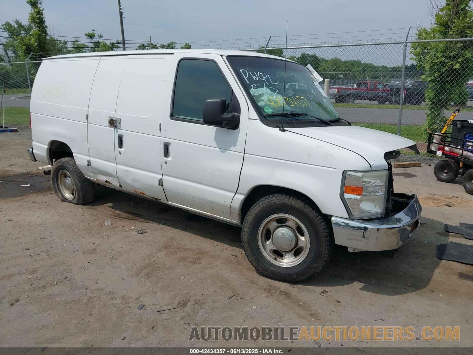 1FTNE2EL2DDB04042 FORD E-250 2013