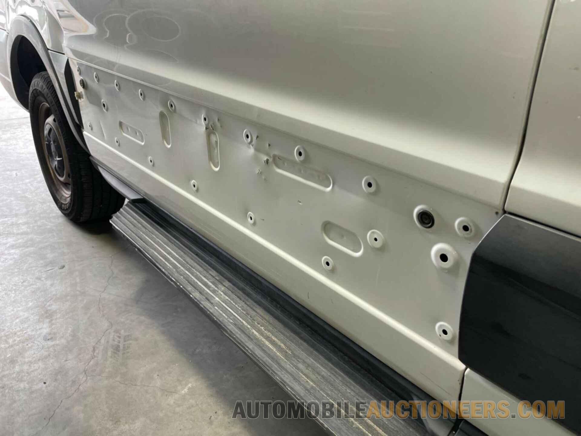 1FTNR1YM6FKB19466 FORD TRANSIT 2015