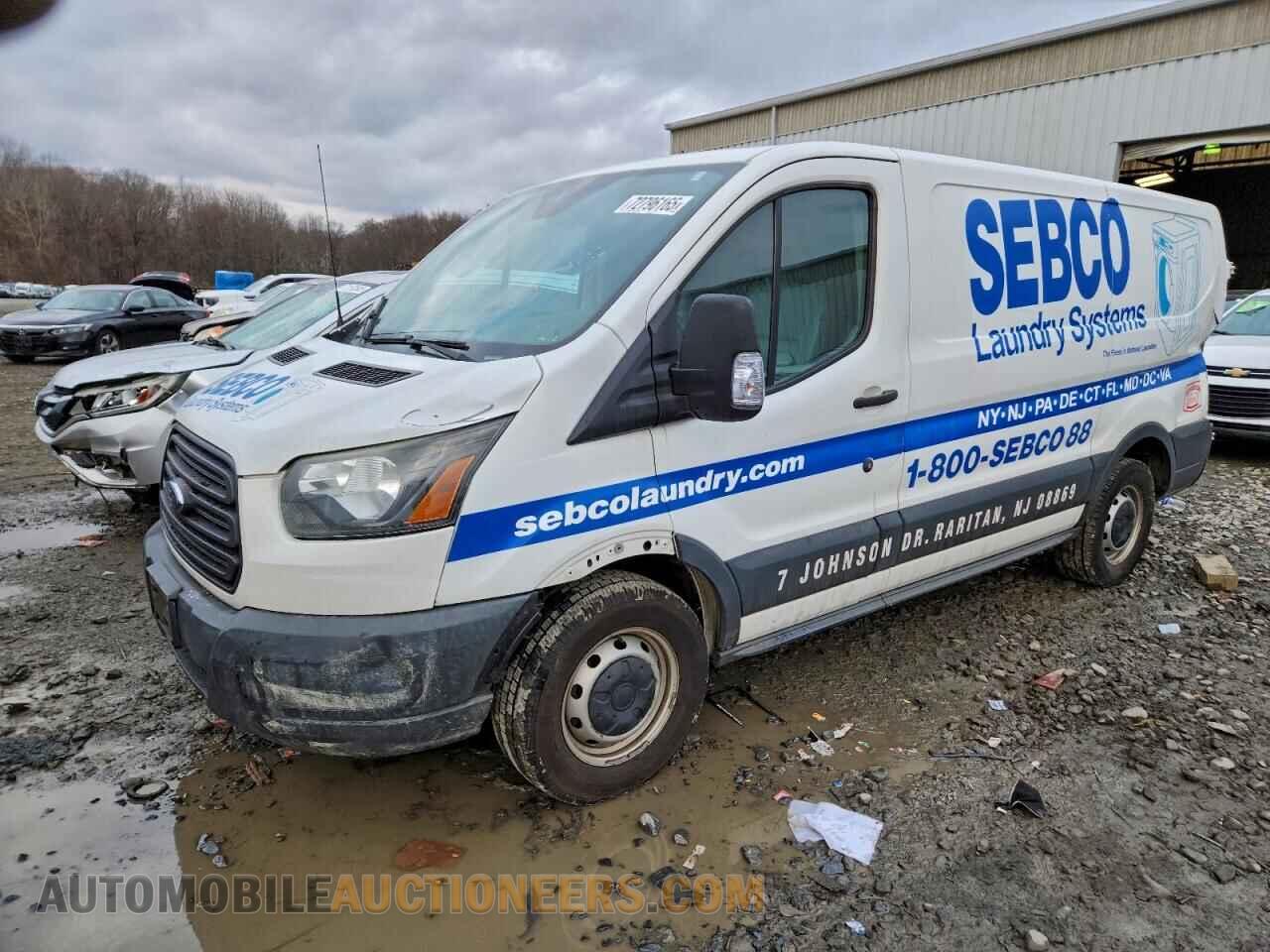 1FTYE1YM3HKA44267 FORD TRANSIT 2017
