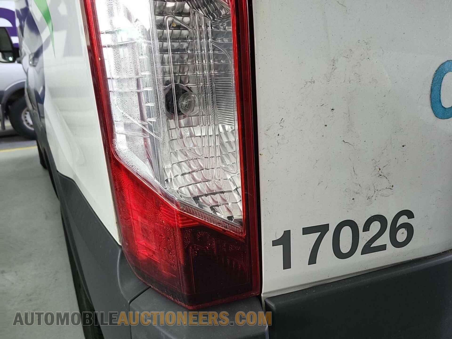 1FTYE1YMXHKA82272 FORD TRANSIT 2017