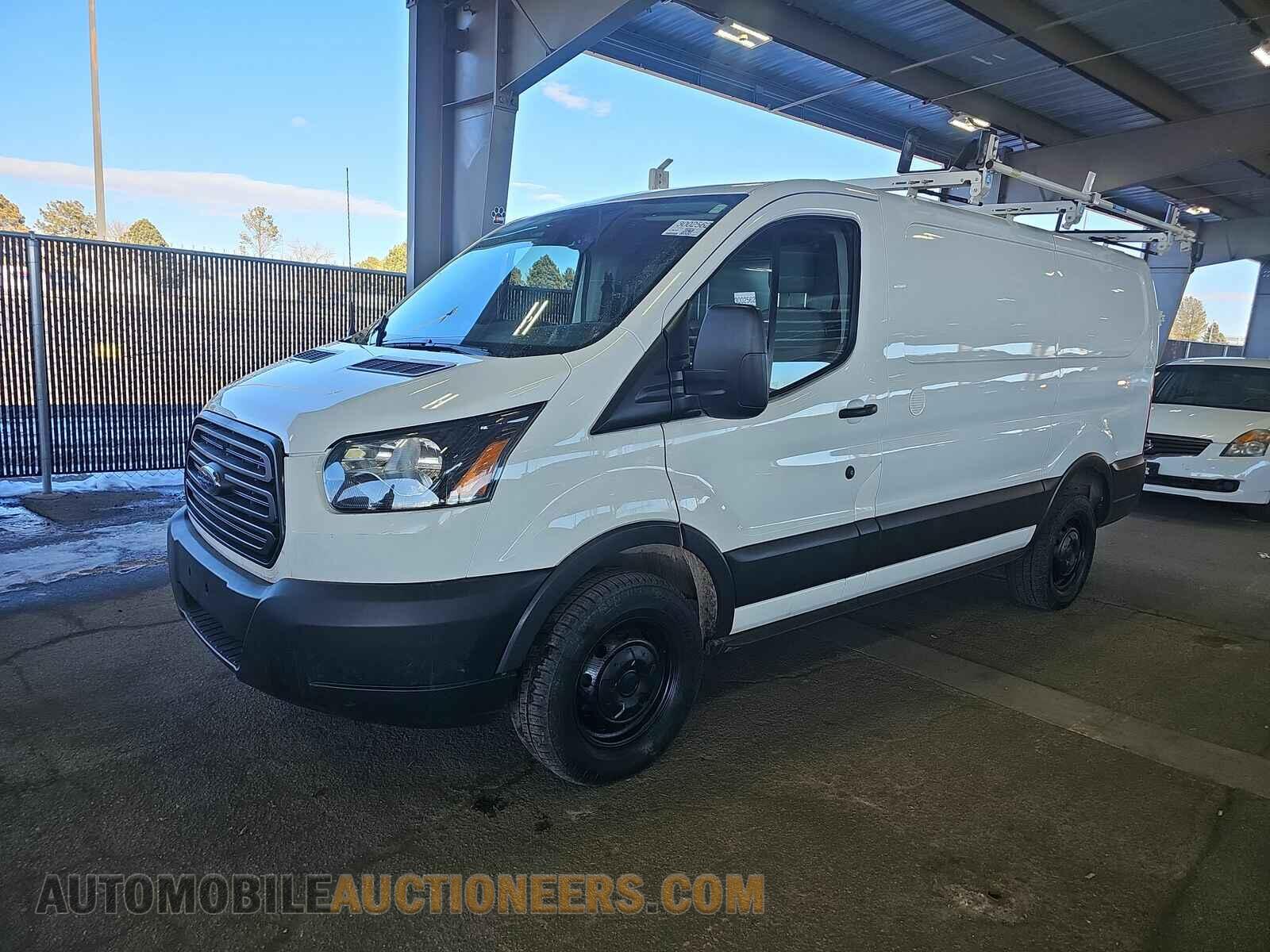 1FTYR1YM2HKA69228 Ford Transit 2 2017