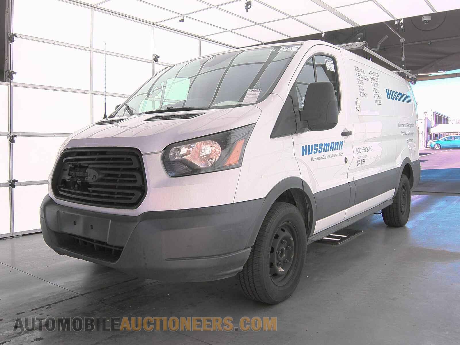 1FTYR1YM5HKA95077 Ford Transit 2 2017