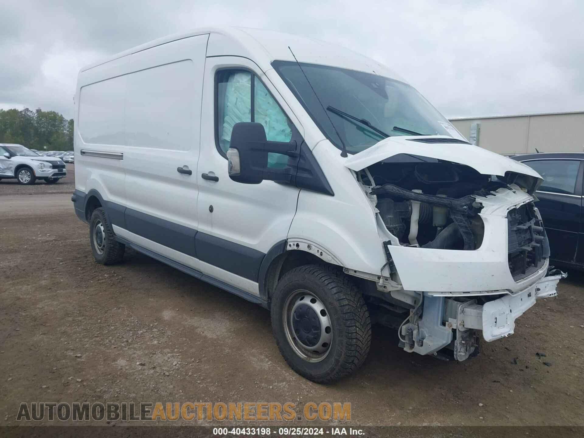1FTYR2CM8HKA45156 FORD TRANSIT-250 2017