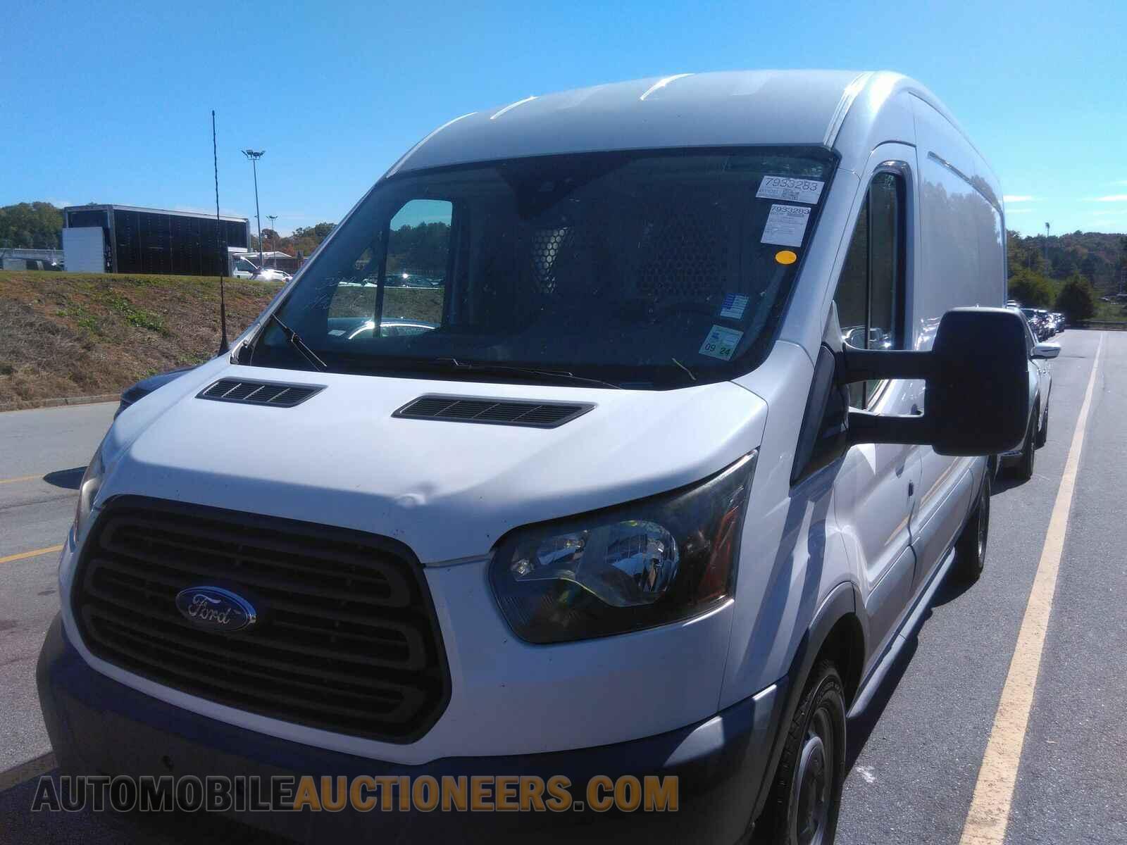 1FTYR2CM9HKA40192 Ford Transit Van 2017