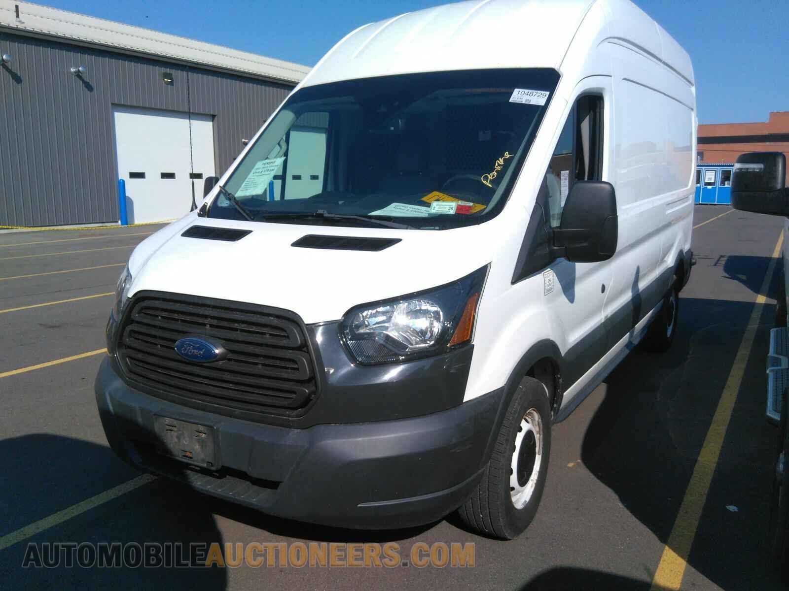 1FTYR2XM8HKA58337 Ford Transit Van 2017