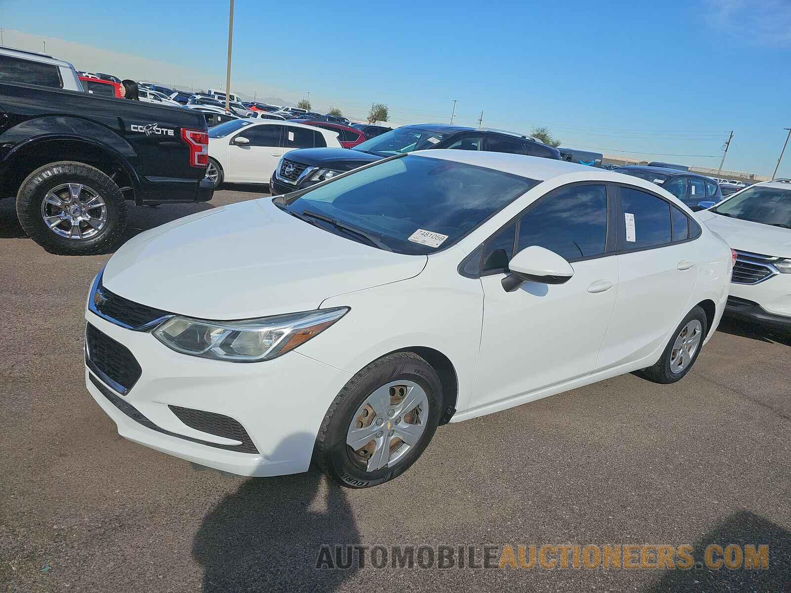 1G1BC5SM9H7160516 Chevrolet Cruze 2017