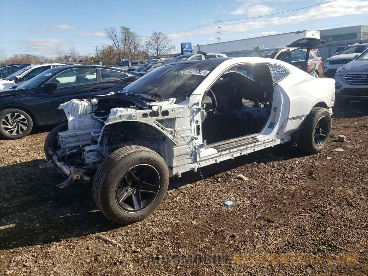 1G1FK1R62J0178911 CHEVROLET CAMARO 2018